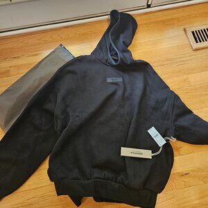 Fear of God Essentials mens black hoodie small
